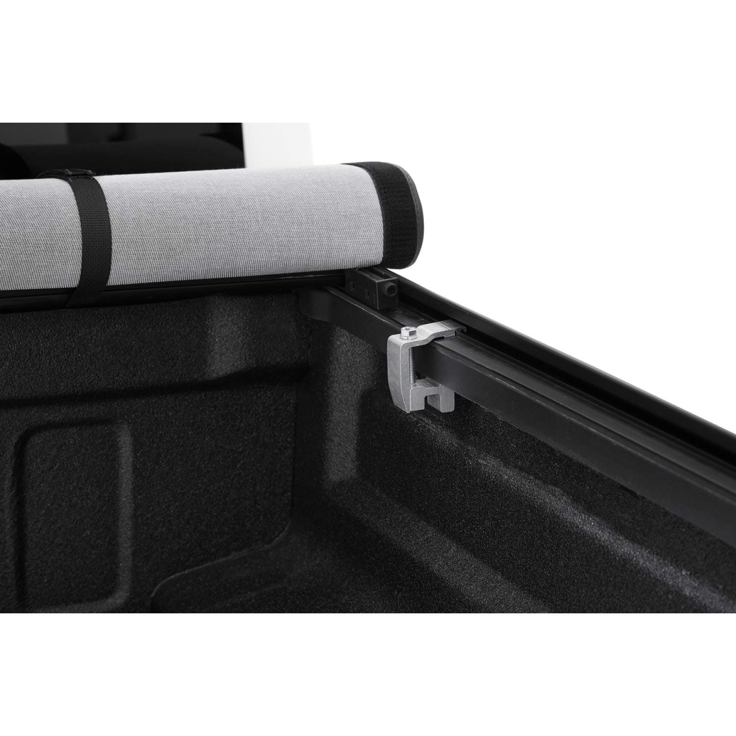 Bestop EZ-Roll Soft Tonneau - Gladiator; for 5 ft. Bed - Image 4